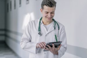 Veja como a tecnologia móvel facilita o dia a dia dos médicos 1