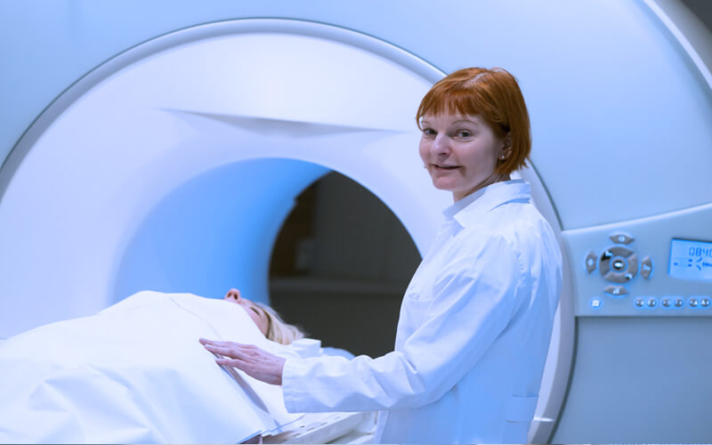 Paciente ou cliente: Qual termo é correto usar? Entenda aqui! 5 paciente ou cliente medica na ressonancia magnetica