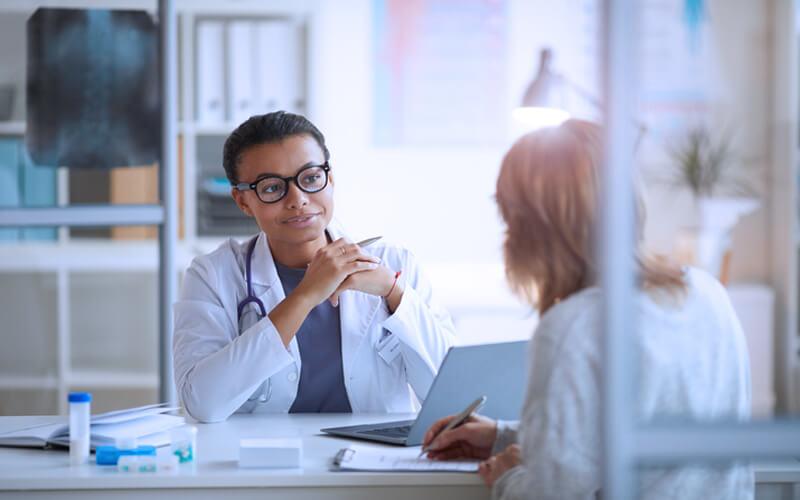 Coworking médico: quais as vantagens de atender nesse modelo? 3 coworking medico atendimento medico