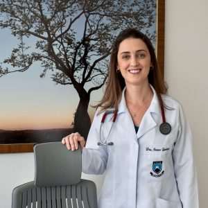 Dra. Imara Queiroz