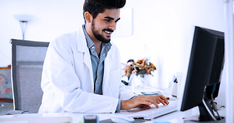 Descubra tudo sobre o prontuário eletrônico e seus benefícios! 7 prontuario eletronico medico no seu escritorio