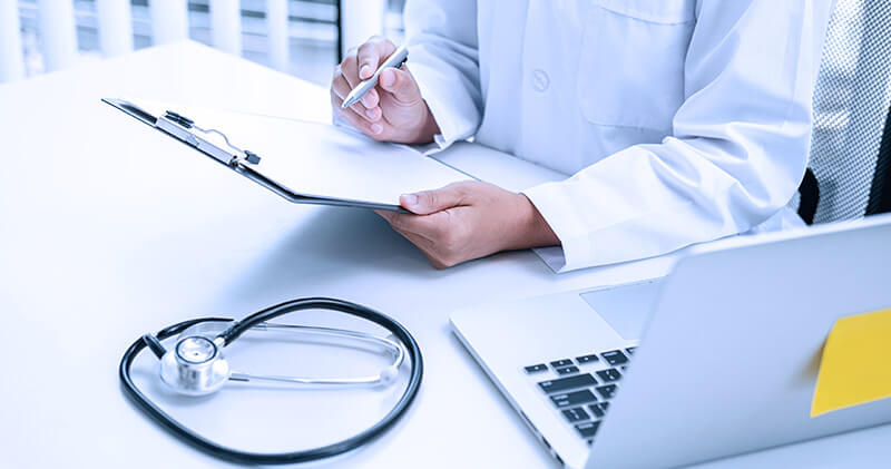 Quais os benefícios do princípio de Pareto para clínicas e consultórios médicos? 6 principio de pareto prancheta medica