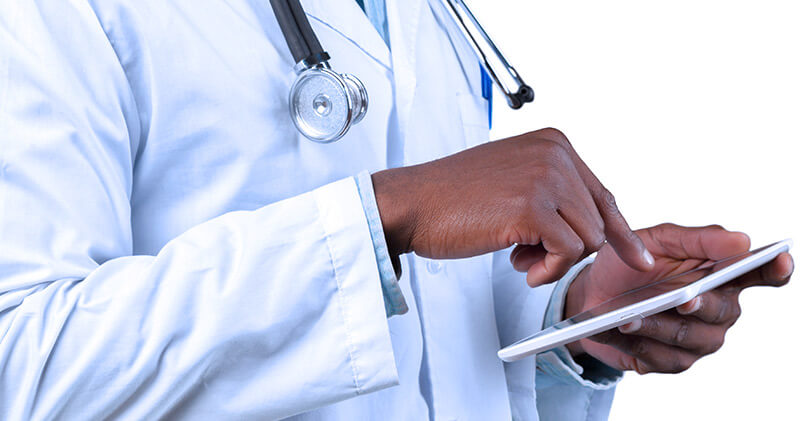Aprenda a calcular o seu pró labore e aspectos importantes desse documento! 9 como calcular pro labore medico com celular na mao