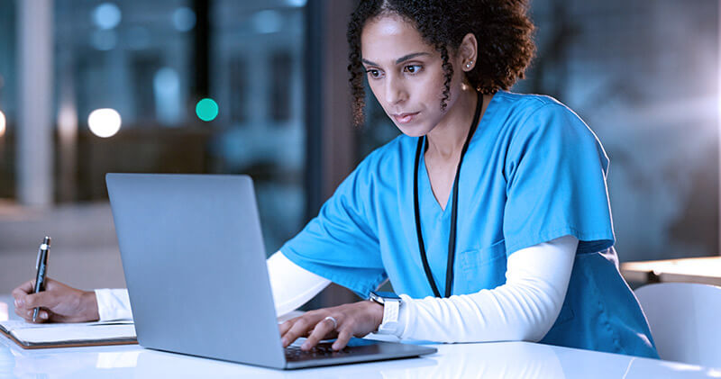 Veja os benefícios de ter um site médico e exemplos para você se inspirar! 4 site para medico medica pesquisando