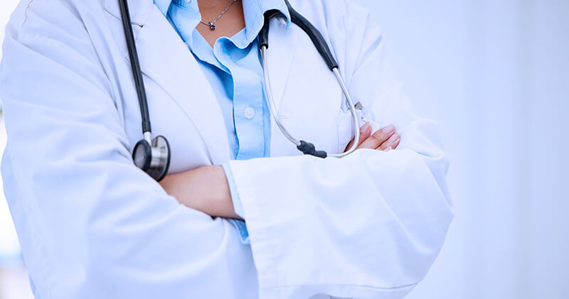 Qual a importância de montar um organograma de uma clínica médica? 14 organograma de uma clinica medica jaleco