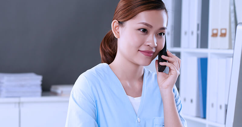 Veja os principais requisitos para a contratação de uma secretária clínica! 5 secretaria clinica profissional auxiliar