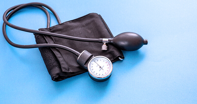Os principais insumos para consultórios médicos e como fazer a gestão! 4 insumos para consultório medico medidor de pressao