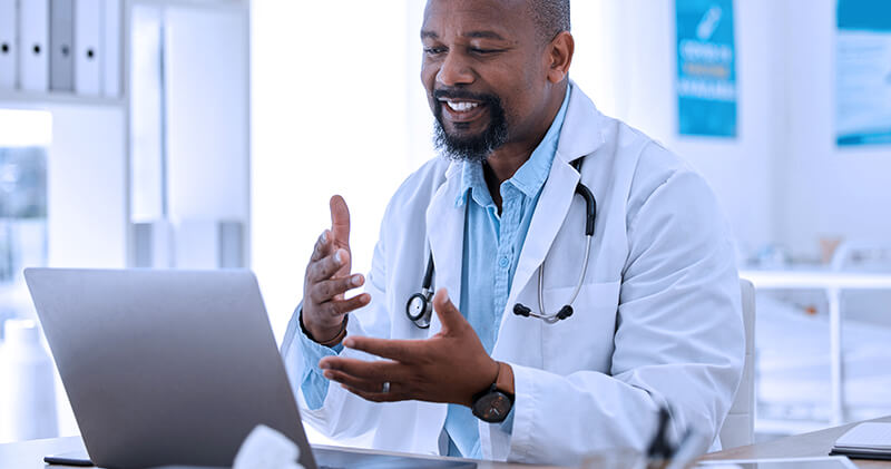 Quais os passos para implementar um consultório virtual médico? 3 consultorio virtual medico em consulta