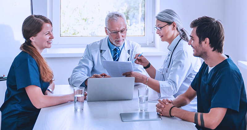 Saiba como fazer o faturamento de contas médicas na sua clínica 8 faturamento de contas medicas medica equipe