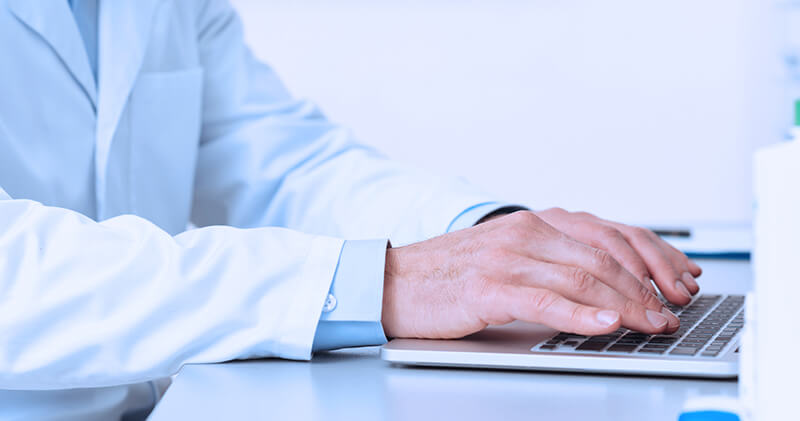 6 passos para criar um anúncio no Google Ads para médicos 7 google ads para medicos mesa