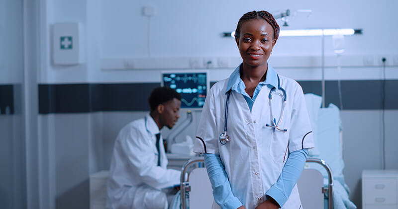 medicina do estilo de vida medica sorrindo