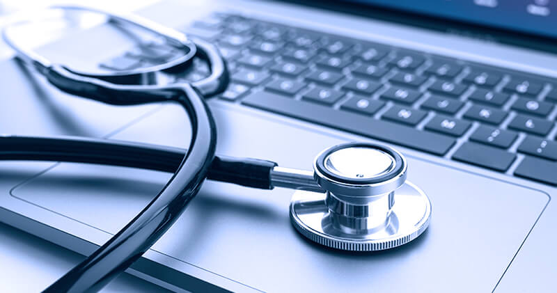 Como se tornar um médico virtual e quais as vantagens? 2 medico virtual teclado